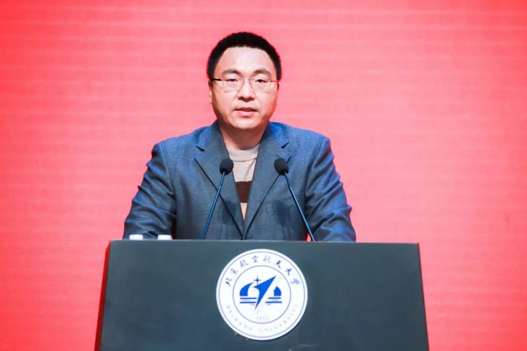 https://news.buaa.edu.cn/__local/5/B1/EE/34CD7F4A09929282363A6CB8D41_E7B7C9F4_CE33.jpg