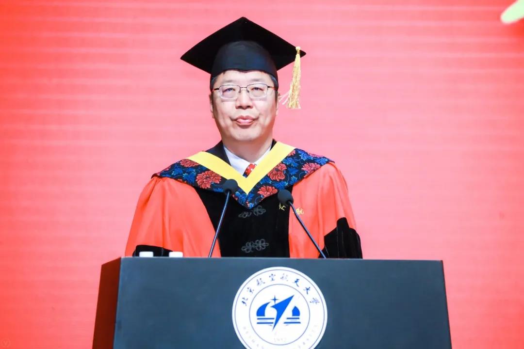 https://news.buaa.edu.cn/__local/6/CF/86/0D9E0EE41F7D03569514599A795_CE70CA10_CB46.jpg